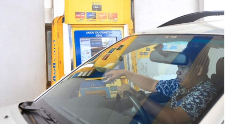 Biaya Isi Ulang E-money Hambat Cashless Society